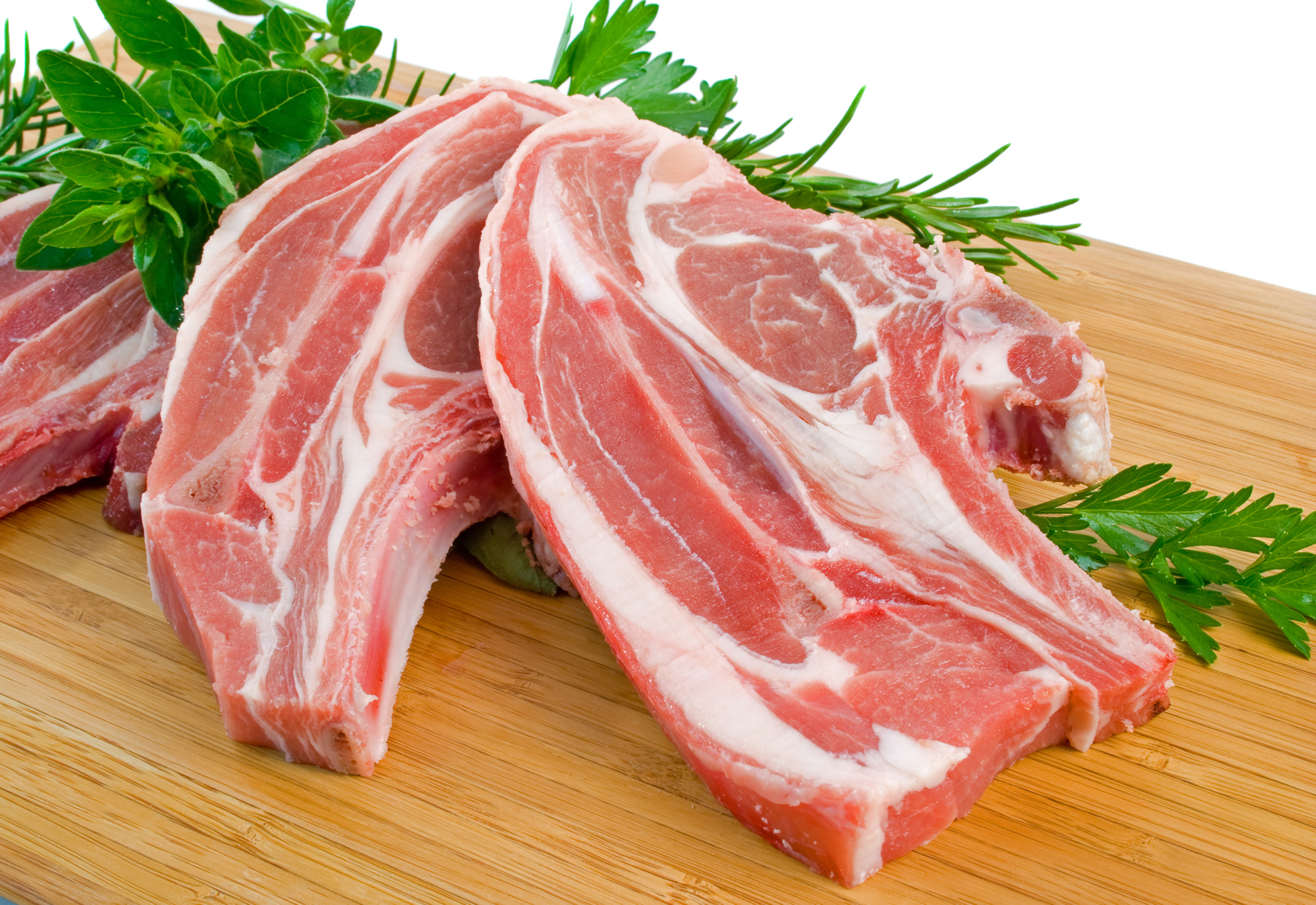 Россельхознадзор запретил импорт говядины и свинины из Бразилии